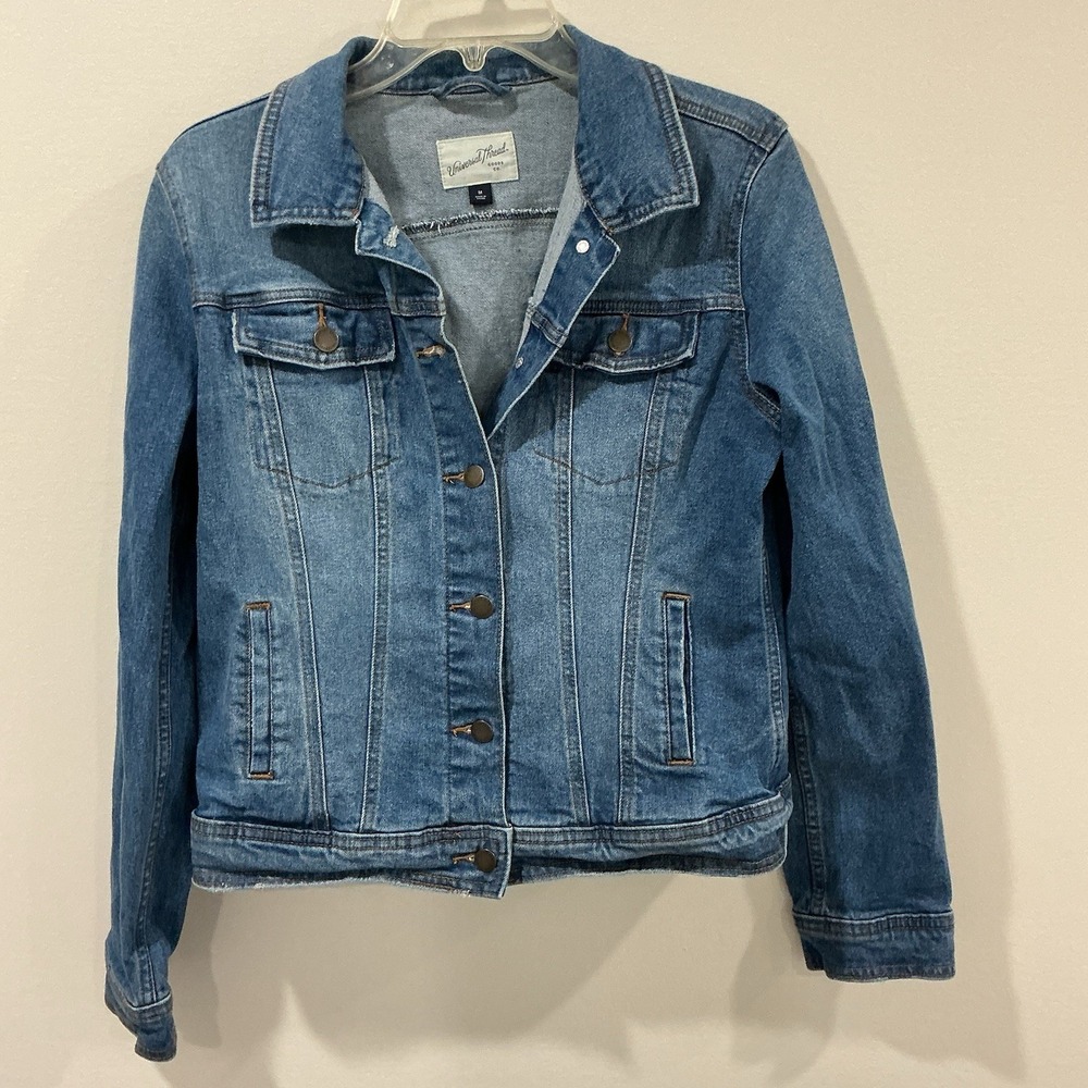 Women's Relaxed Trucker Denim Jacket - Universal Thread Medium Wash M Western